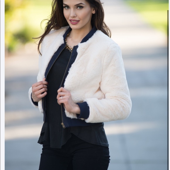 Jackets & Blazers - Best seller! Unique Cream fur bomber